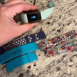 Fitbit charge 2 with extra bands (small) and charger